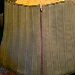 site didn’t offer refunds/returns